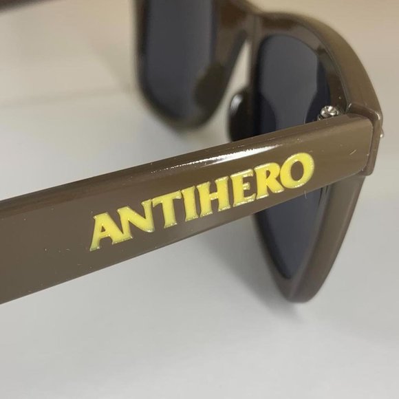 Anti Hero Skateboarding Sunglasses One - Picture 3 of 4